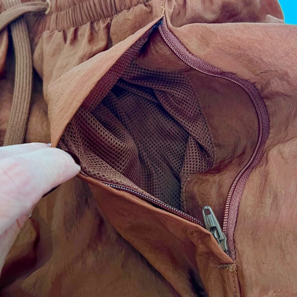 Adidas Brown Athletic Pant Men’s S DC United Soccer Blokecore Streetwear Zippers - Picture 5 of 9